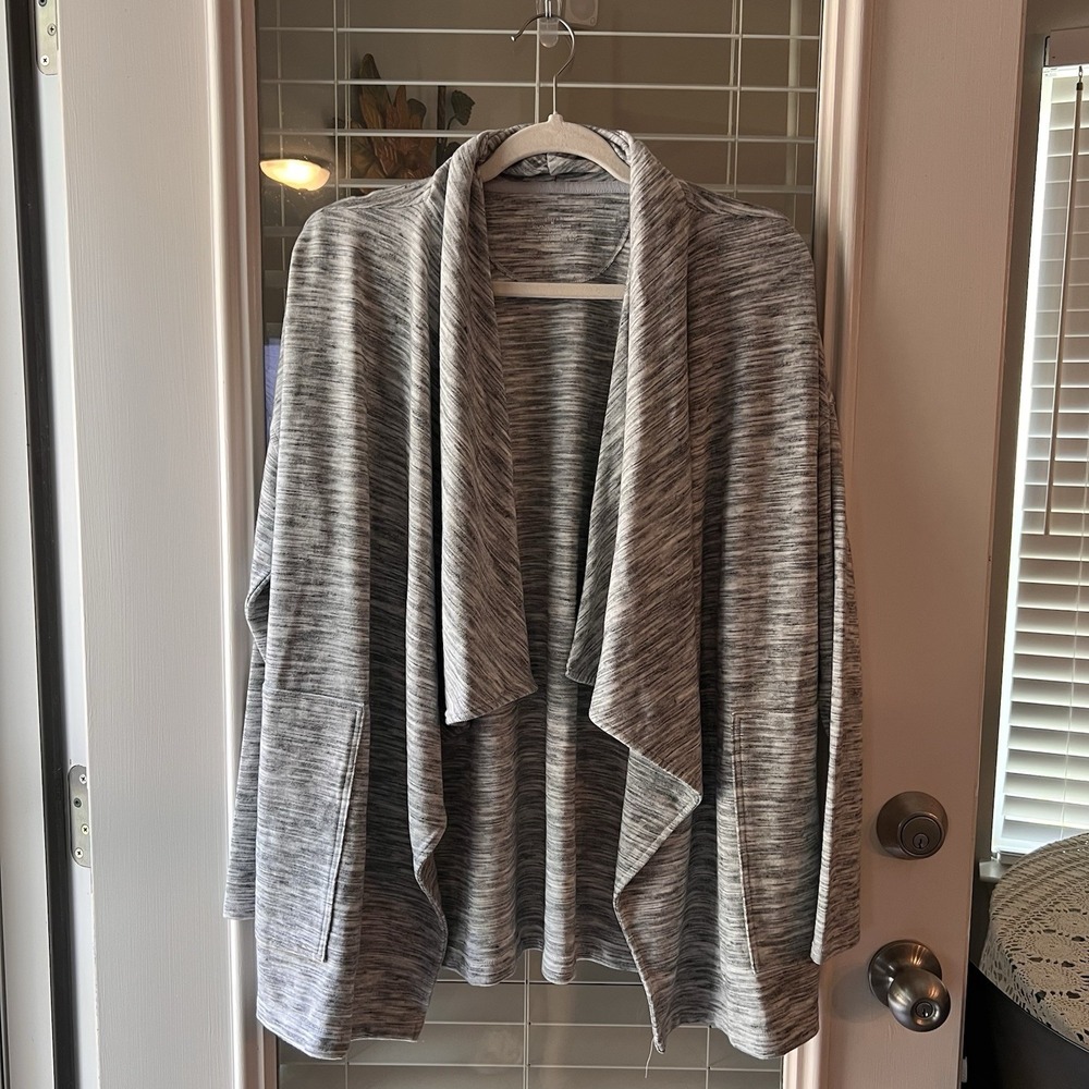 New‎ Christopher & Banks Women Open Cardigan Medium Waterfall Draped Athleisure